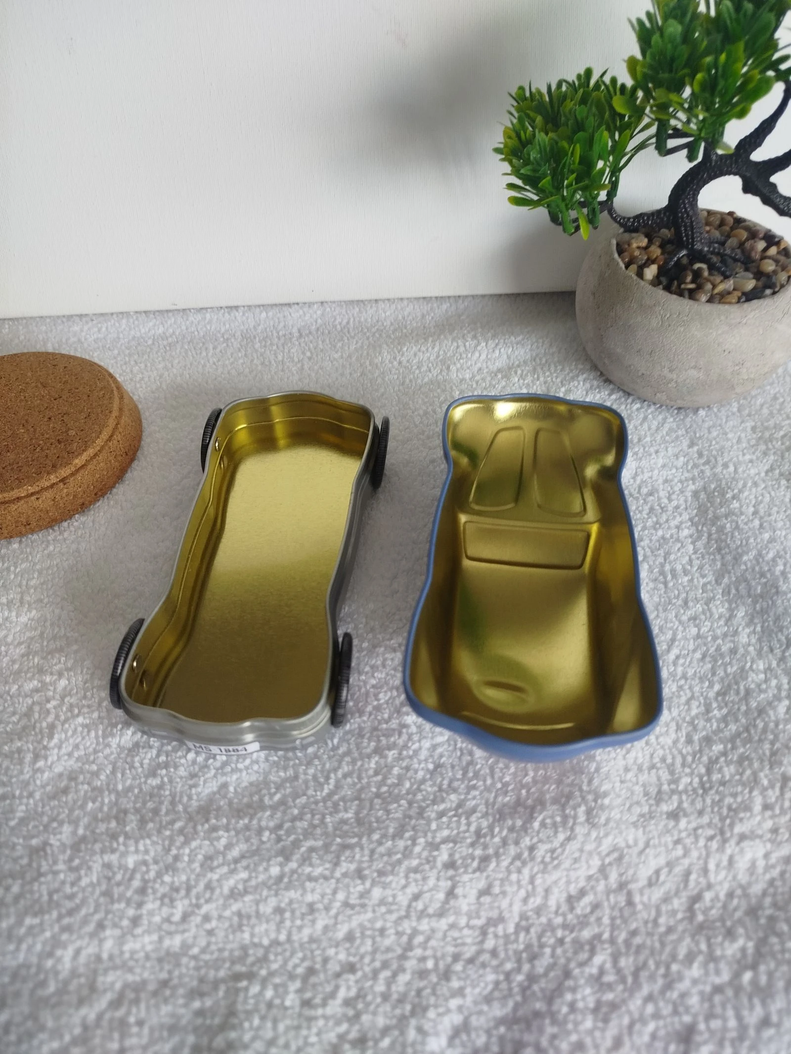 Caja metálica Volkswagen Reino Unido – photo 8